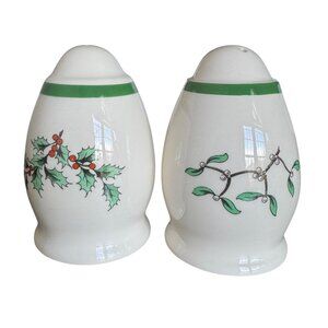 Spode Christmas Tree Ceramic Salt And Pepper Classic Holiday Christmas England